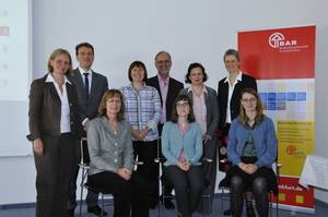 Foto der Teilnehmer und Referentinnen der abschließenden Projektsitzung