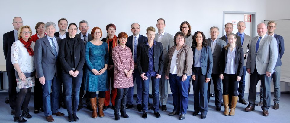 Gruppenfoto 1. Beiratssitzung Gruppenfoto 1. Beiratssitzung